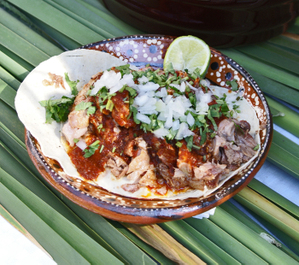 Tacos_de_borrego_a_la_penca Tacos_de_borrego_a_la_penca