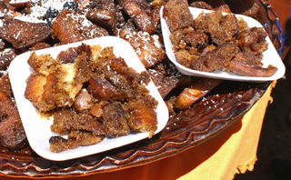 Platos Servidos Capirotada