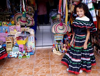 Mercado Yunuen Me Queda