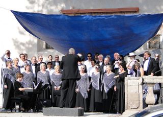 Under the Tarp, Atotonilco