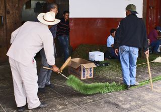 Walking the Garland 1