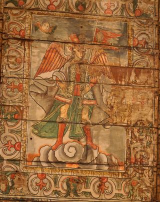 Arcangel con
Banderita