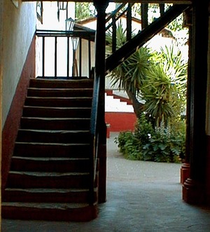 Stairway_casa_de_los_once_patios Stairway_casa_de_los_once_patios