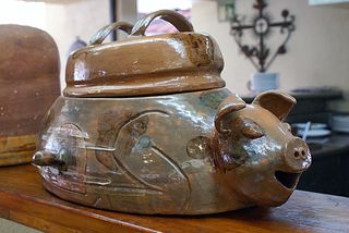 Titita Cazuela de Puerco