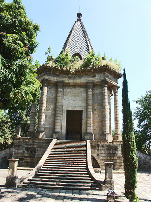 Mausoleum_belen Mausoleum_belen