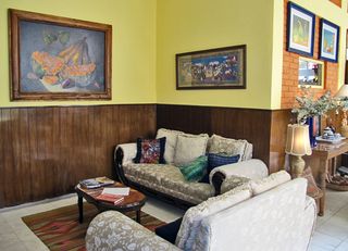 Rosa Sala Huespedes 1 Rosa Sala Huespedes 1