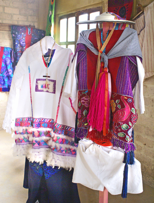 Zinacantan_ritual_dress_2_2 Zinacantan_ritual_dress_2_2