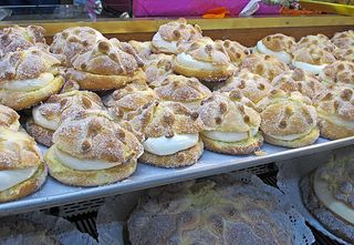 Pan Panadería Suiza con Nata Pan Panadería Suiza con Nata