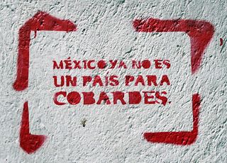 DF Grafito Calle 5 de febrero 25