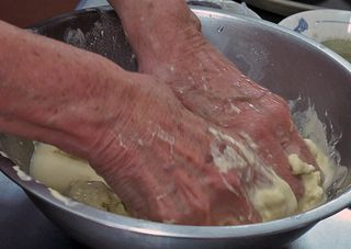 Tamales Titita Manos en la Masa Tamales Titita Manos en la Masa