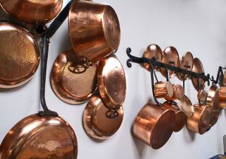 Baterie de Cuisine, James