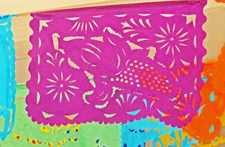 Encuentro 13 Papel Picado Elote