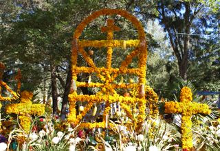 Ofrenda Arco con dos Cruces