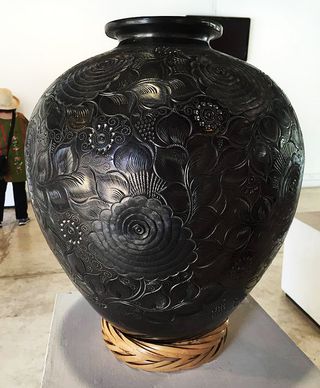 Museo San Bartolo Olla Negra Enorme MC