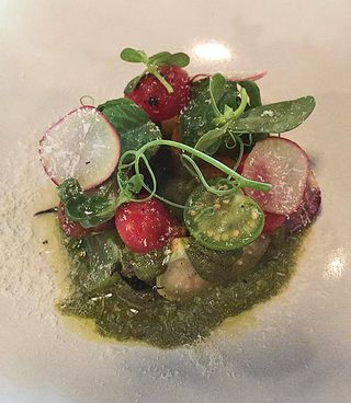 Yuban Ensalada de Jitomates Criollos MC Yuban Ensalada de Jitomates Criollos MC