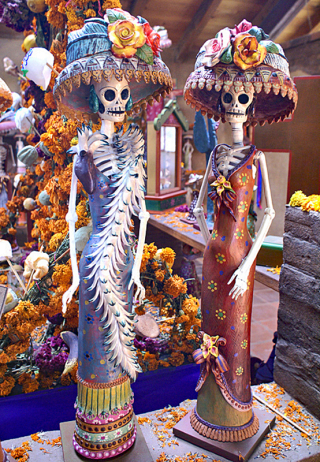 Catrinas (large) Torres_edited-1 Catrinas (large) Torres_edited-1