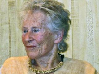 DK Pensativa 2 DK Pensativa 2