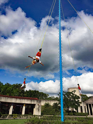 Veracruz Papantla Taji?n Voladores 2 Veracruz Papantla Taji?n Voladores 2