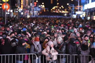 Times Square NYE 2012 1a Times Square NYE 2012 1a