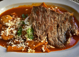 Oaxaca Chilaquiles con Tasajo 15 Letrs Oaxaca Chilaquiles con Tasajo 15 Letrs