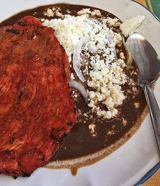 Mercado de la Merced La Florecita Con Cecina y Enfrijoladas MC Mercado de la Merced La Florecita Con Cecina y Enfrijoladas MC