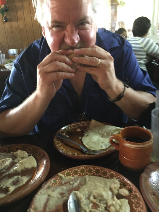 Don?a Esthela Scott Eating Don?a Esthela Scott Eating