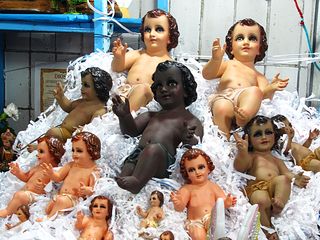 Niños Dios de Colores Mercado Medellín Niños Dios de Colores Mercado Medellín