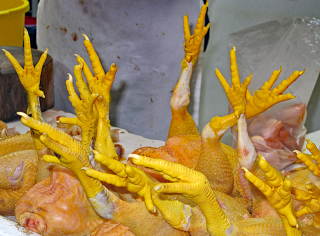 Mercado Patas de Pollo 1 Mercado Patas de Pollo 1