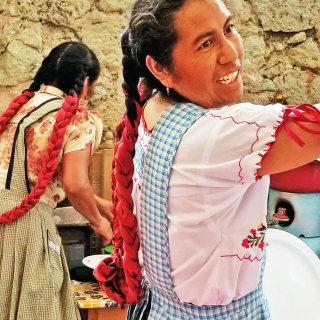 Marcelina
y Rufina Trenzas