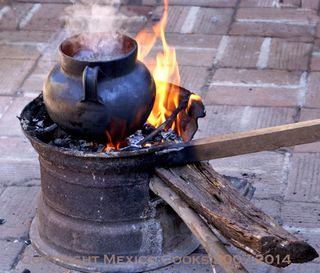 Tzintzuntzan Frijolitos al Fogón Tzintzuntzan Frijolitos al Fogón