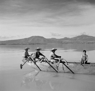 Lake Pa?tzcuaro Getty Images Michael Ochs Lake Pa?tzcuaro Getty Images Michael Ochs