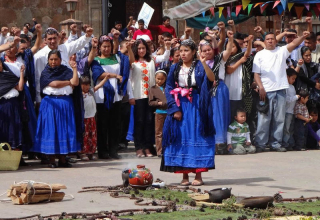 Purhe?pecha Women Chera?n Purhe?pecha Women Chera?n