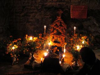 Muertos Campo Santo Arócutin 2