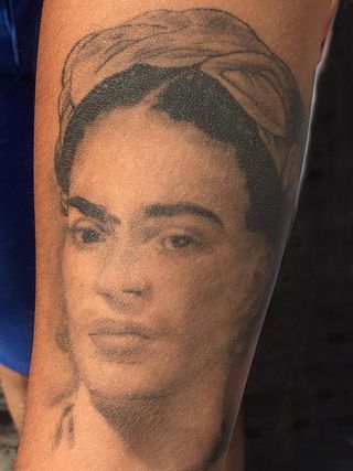 Tatuaje Frida, Mano Claudia Tatuaje Frida, Mano Claudia