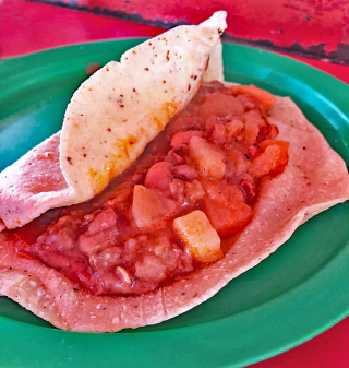 Taqueri?a La Ti?a Uruapan 2a