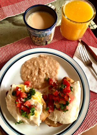 Luisa Molletes Luisa Molletes