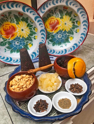 Capirotada Mise Capirotada Mise