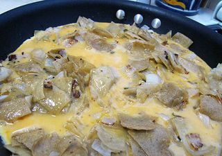 Chilaquiles Huevo en la Sartén Chilaquiles Huevo en la Sartén